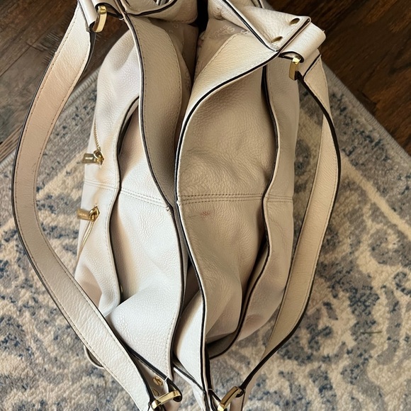 Michael Kors Portland Shoulder Bag - EUC - Picture 8 of 10